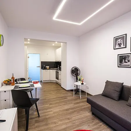 Ulmer Stadtwohnung Apartman