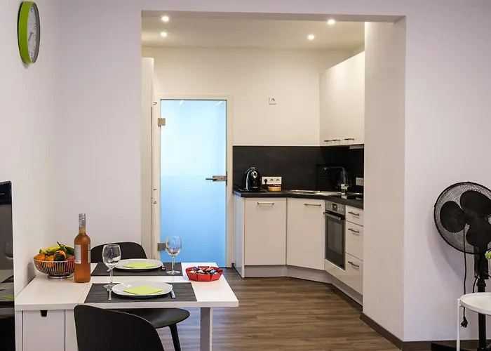 Ulmer Stadtwohnung شقة أولم