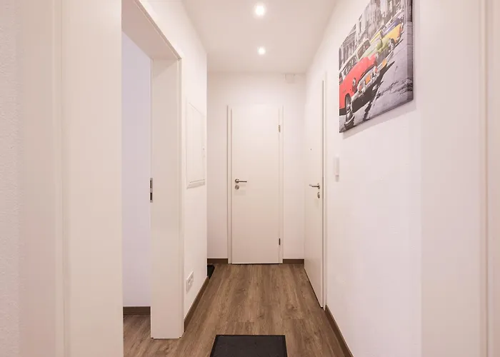 Ulmer Stadtwohnung * أولم